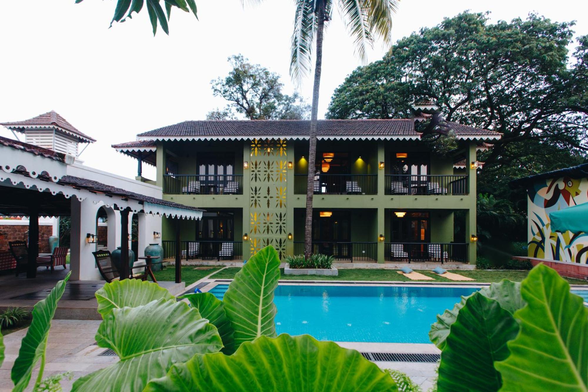The Project Cafe Hotel Aldona Exterior photo